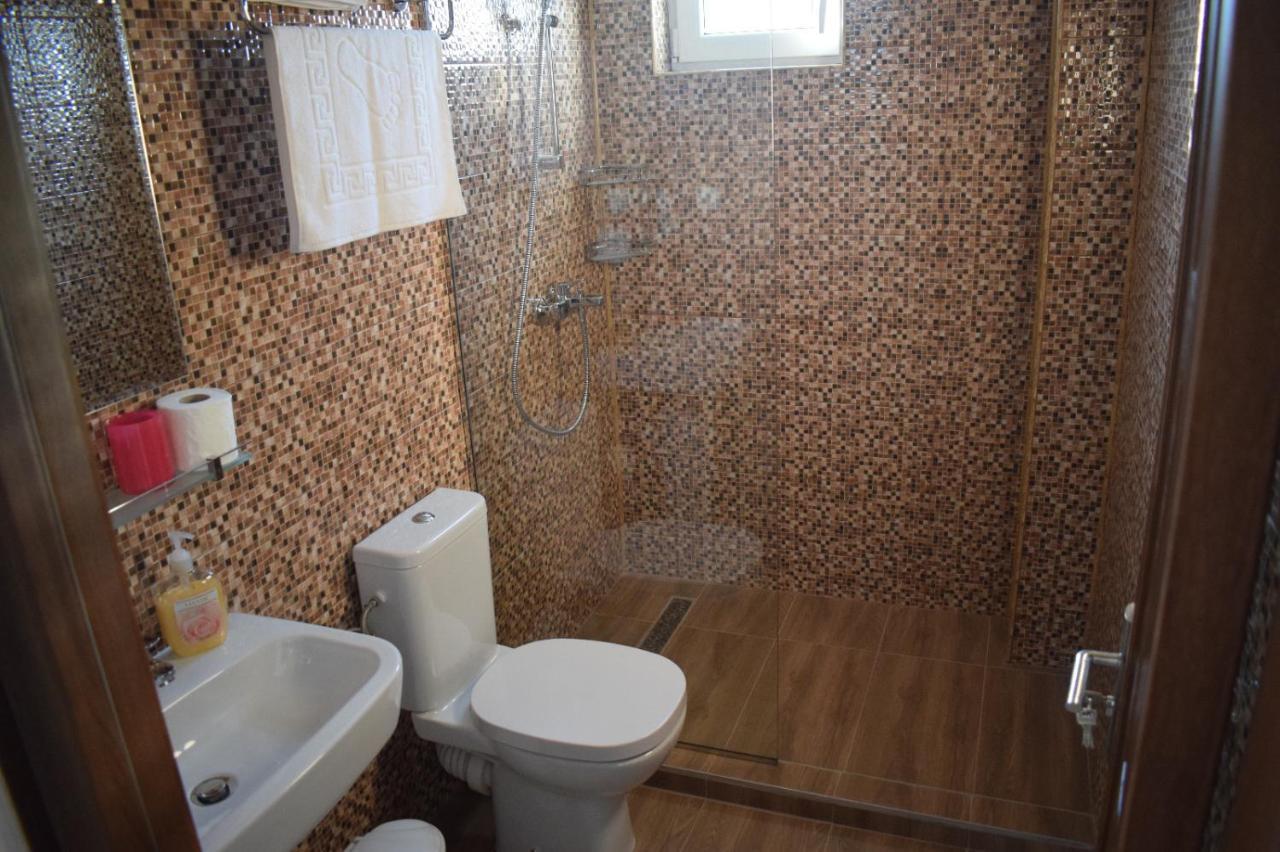 Casa Dumitru Hotell Ceraşul Eksteriør bilde